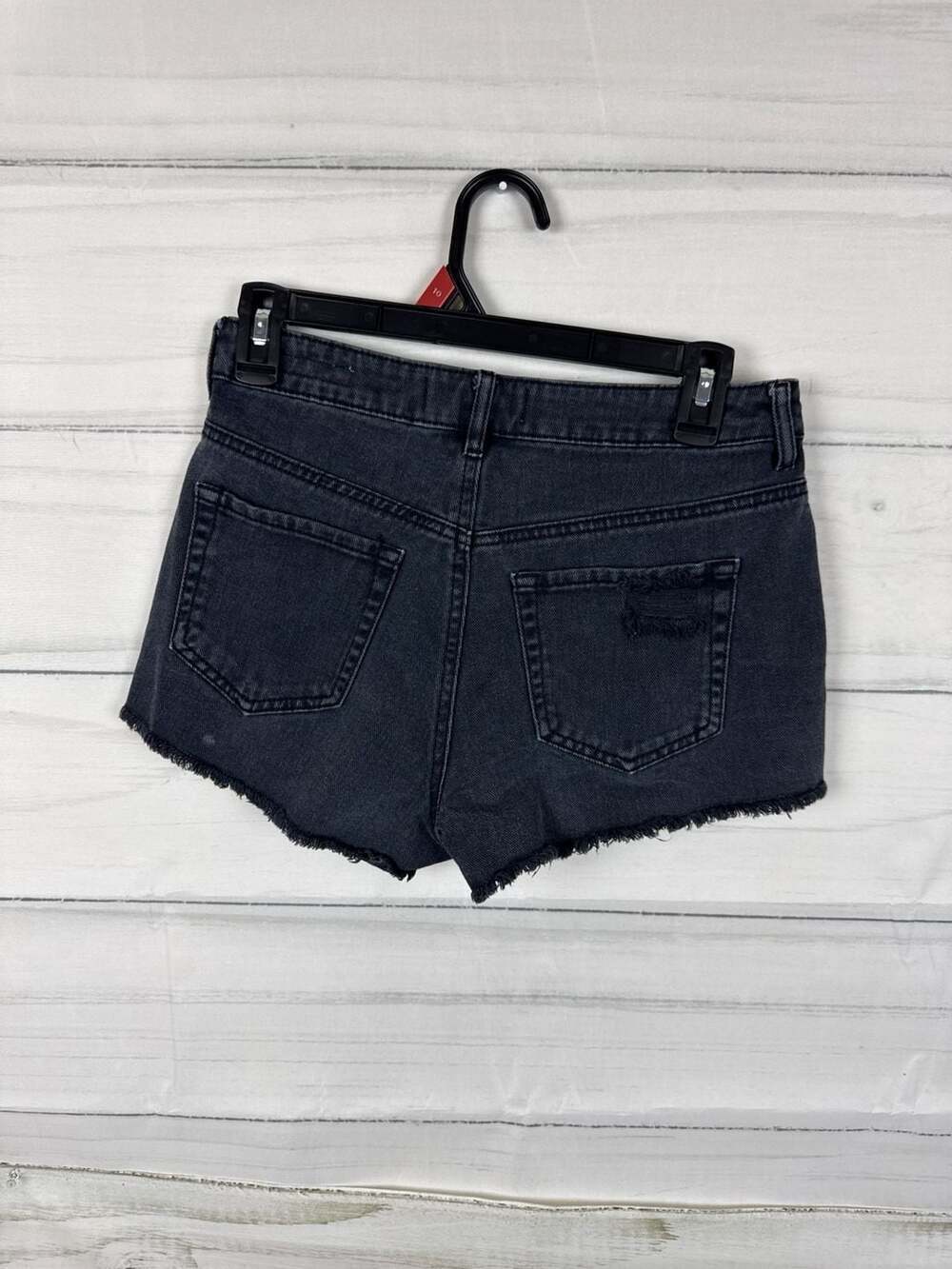 PacSun - Picture 2 of 4
